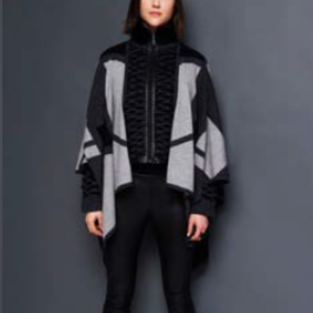 Quinn shawl cape 100% cashmere